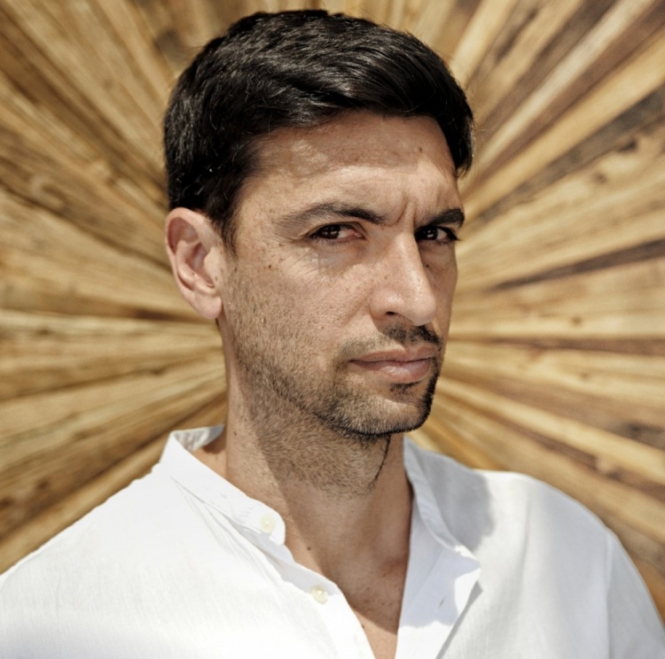 yl23455永利-帕斯托雷探讨年轻球员高薪时代对足球热忱的挑战