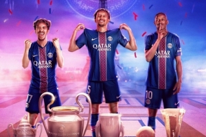 永利yl23411-记者：对阵昂热的比赛之后，巴黎将在王子公园球场展示奖杯